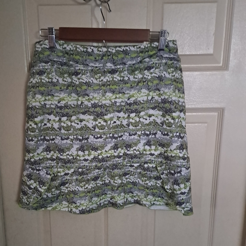 Bette&court skort size small